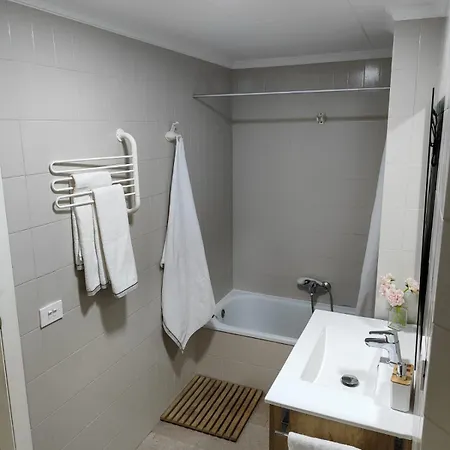 Marenyet 8 Appartement *