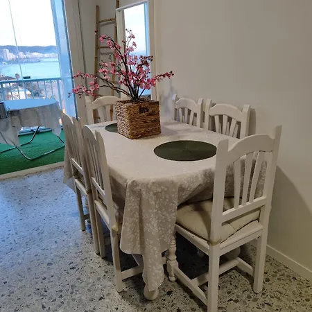 Marenyet 8 Appartement *